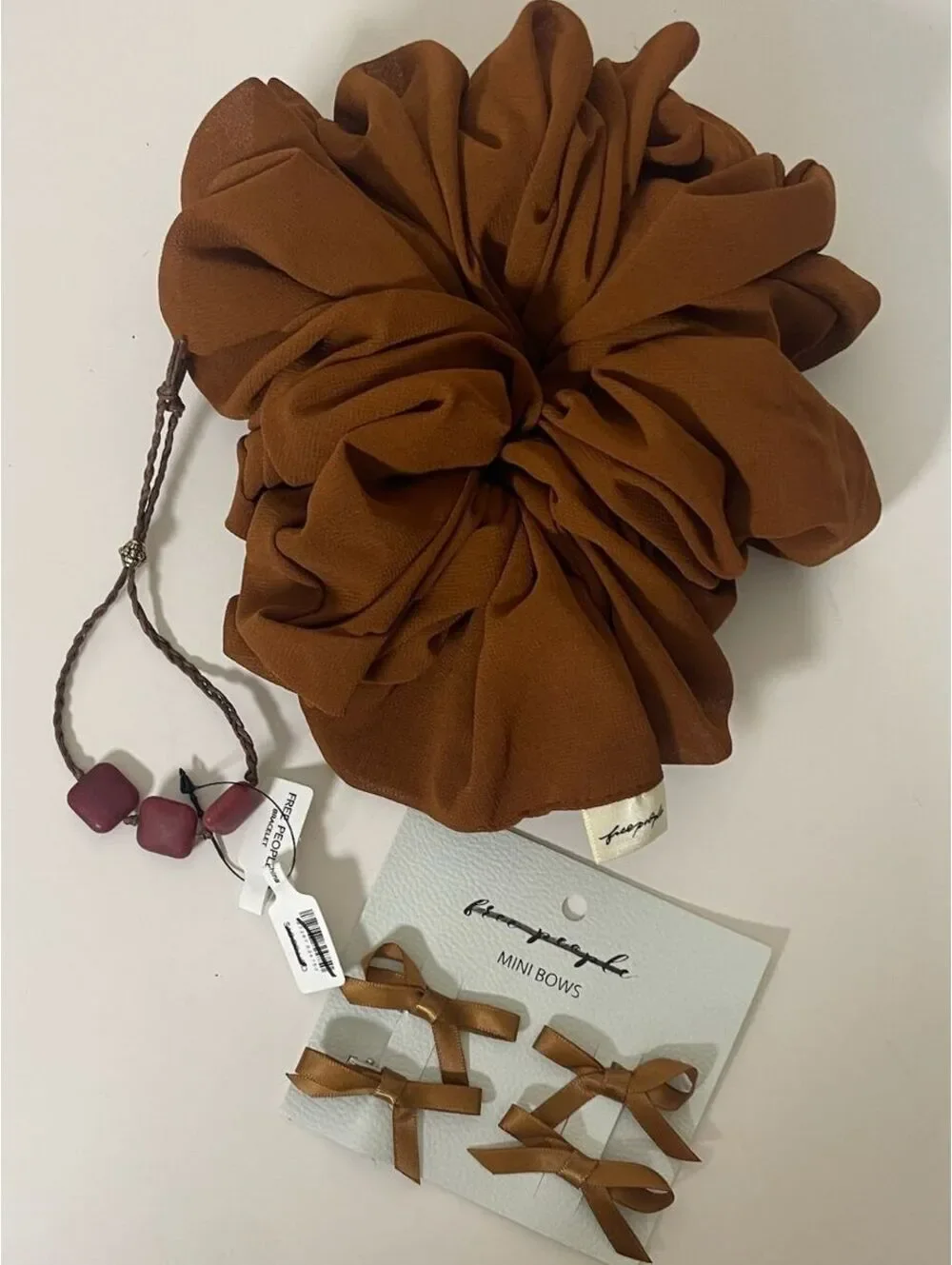 NWT Free People Accessory Set: Mini Bow Clips, Hair Scrunchie, Bracelet